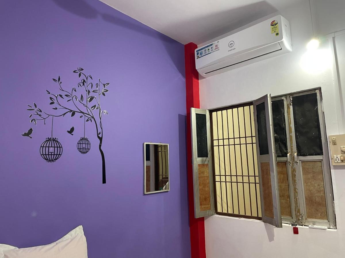 ורנאסי Indra Paying Guest House מראה חיצוני תמונה