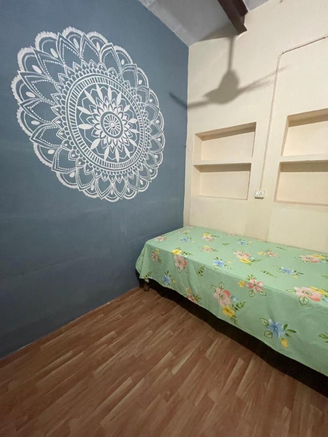 ורנאסי Indra Paying Guest House מראה חיצוני תמונה
