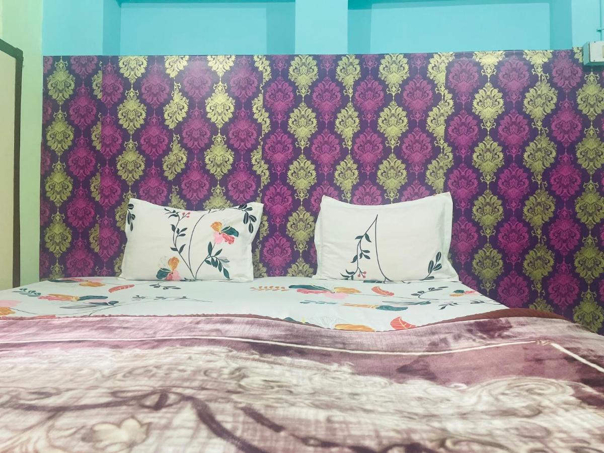 ורנאסי Indra Paying Guest House מראה חיצוני תמונה